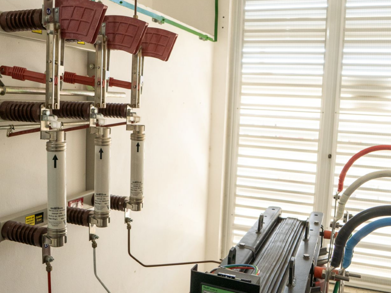 Empresa de materiais elétricos industriais